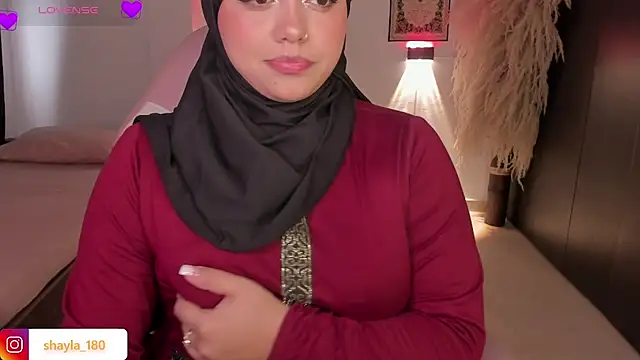 shayla 18 online show from 12-04-25, 07:22