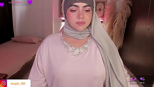 shayla 18 online show from 02-10-26, 08:13