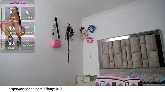 tiffany  pink online show from 03-08-26, 06:12