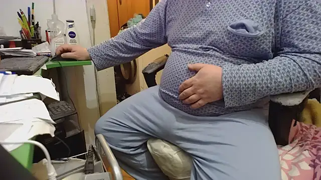 tipko123 online show from 12-05-25, 04:14