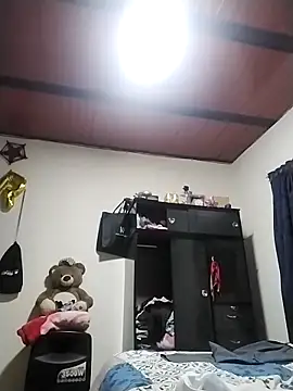 Snapshot of ERIS666 chatting on 03-19-25, 09:49 ERIS666 online show from 03-19-25, 09:49