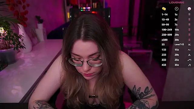 Snapshot of RemyCute chatting on 02-18-26, 08:38 RemyCute online show from 02-18-26, 08:38