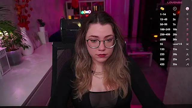 Snapshot of RemyCute chatting on 02-22-26, 02:59 RemyCute online show from 02-22-26, 02:59