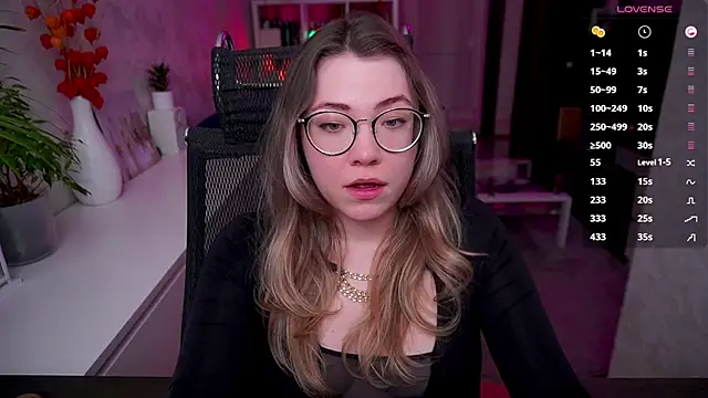 RemyCute online show from 04-19-26, 05:23