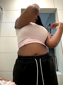 Snapshot of Neelo-Smith chatting on 09-14-25, 08:30 Neelo-Smith online show from 09-14-25, 08:30