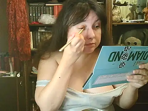 CarrieQPeach online show from 10-12-25, 07:24