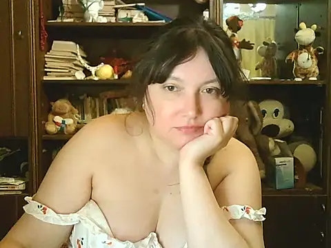 CarrieQPeach online show from 04-15-26, 08:42