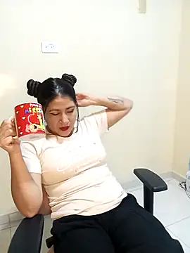 nammy  dirtyhott online show from 11-07-25, 01:55