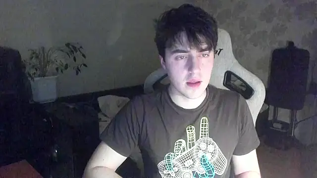 Knuckles17 online show from 02-15-26, 01:46