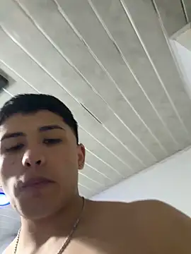 Snapshot of MatiasKorn chatting on 06-14-26, 10:06 MatiasKorn online show from 06-14-26, 10:06