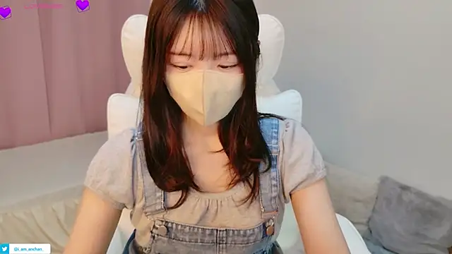 Snapshot of anchan_ chatting on 07-18-26, 12:53 anchan online show from 07-18-26, 12:53