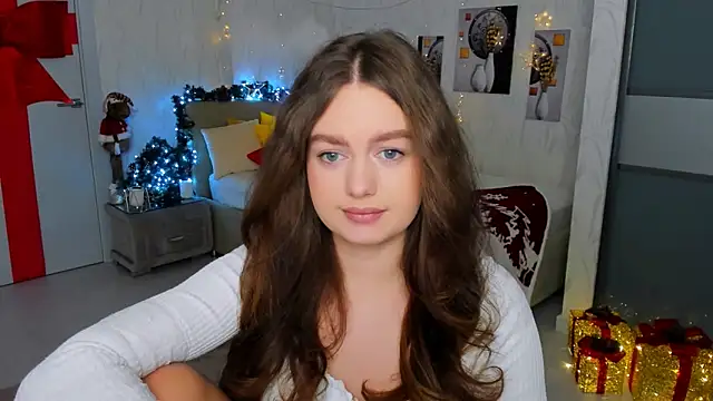 MiracleCurly online show from 01-25-25, 04:03