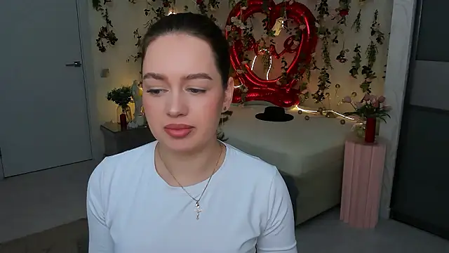 MiracleCurly online show from 02-17-26, 04:02