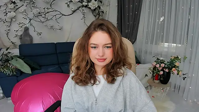 MiracleCurly online show from 02-23-26, 10:12