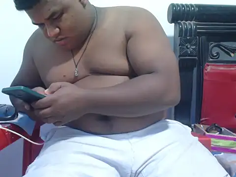 PONSE LATINO online show from 10-23-25, 09:35