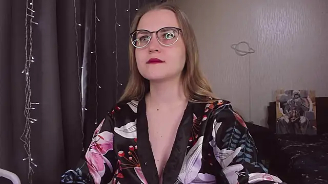 MissBrightShine online show from 01-17-26, 10:20