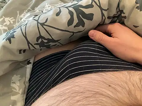 Benni81nrw online show from 02-04-26, 03:40