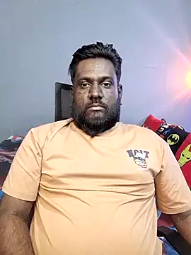 Rayansmith  online show from 01-08-26, 01:57