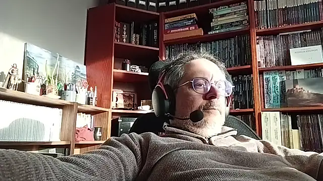 Mandra is a whore online show from 01-06-26, 09:13