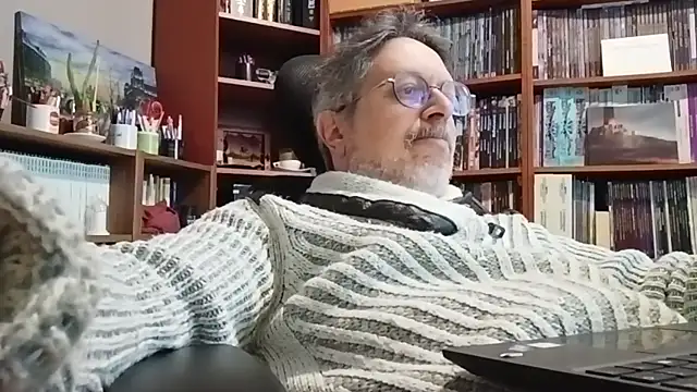 Mandra is a whore online show from 01-15-26, 03:49