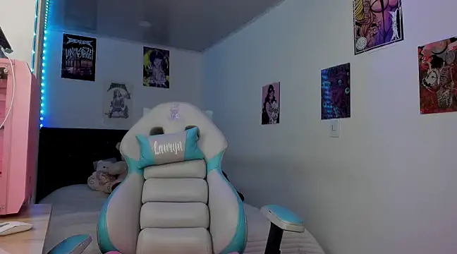 Lauryn muller online show from 03-09-25, 01:35