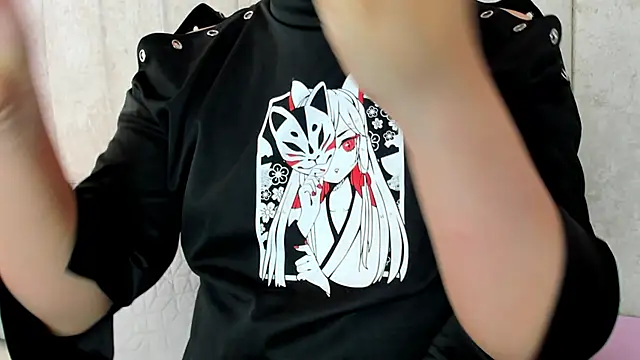 Snapshot of Satuurn_ chatting on 01-29-25, 02:53 Satuurn online show from 01-29-25, 02:53