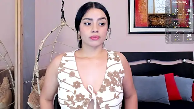 Snapshot of Paula_Desousa chatting on 09-22-25, 07:38 Paula Desousa online show from 09-22-25, 07:38