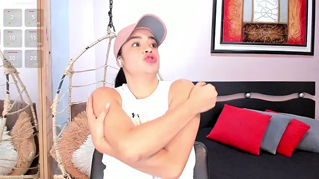 Snapshot of Paula_Desousa chatting on 01-09-26, 05:04 Paula Desousa online show from 01-09-26, 05:04