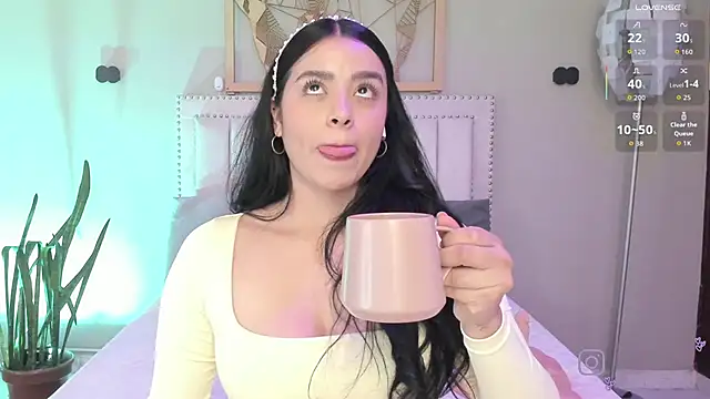 Snapshot of Paula_Desousa chatting on 01-14-26, 07:30 Paula Desousa online show from 01-14-26, 07:30