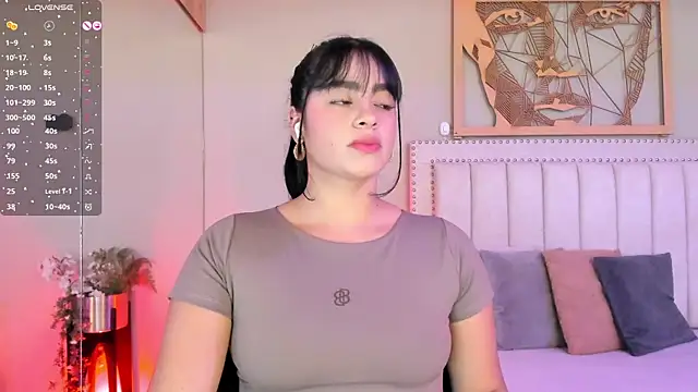 Snapshot of Paula_Desousa chatting on 04-20-26, 07:26 Paula Desousa online show from 04-20-26, 07:26