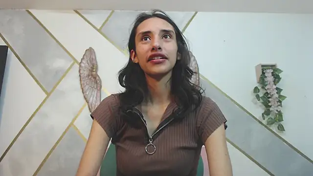 RoxanaCyrano  online show from 02-28-25, 06:52