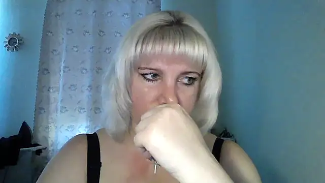 MeilomaWesa online show from 10-29-25, 12:18