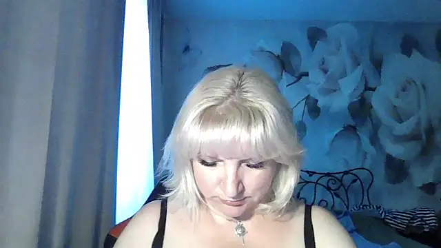 Snapshot of MeilomaWesa chatting on 05-14-26, 02:24 MeilomaWesa online show from 05-14-26, 02:24
