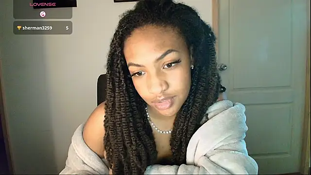 Snapshot of im_alivys_ chatting on 06-23-26, 12:52 im alivys online show from 06-23-26, 12:52