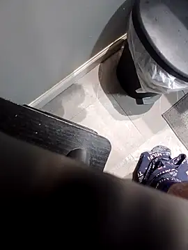 JObuddy661 online show from 10-11-25, 04:22