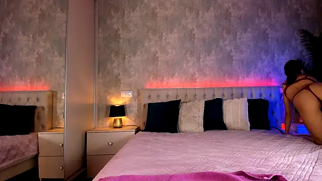 Rai Raisa online show from 11-06-25, 01:56