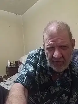 Snapshot of cmagic9 chatting on 02-20-26, 01:55 cmagic9 online show from 02-20-26, 01:55