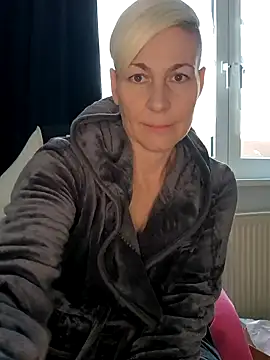 DarleenHot online show from 12-06-24, 11:11