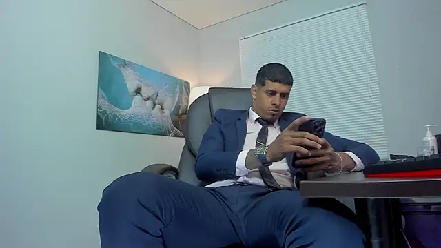 vincen jose online show from 11-28-25, 02:58