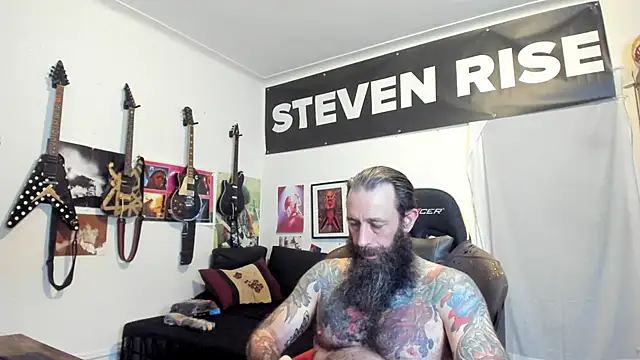 Snapshot of StevenRiseNYC chatting on 06-24-26, 12:20 StevenRiseNYC online show from 06-24-26, 12:20