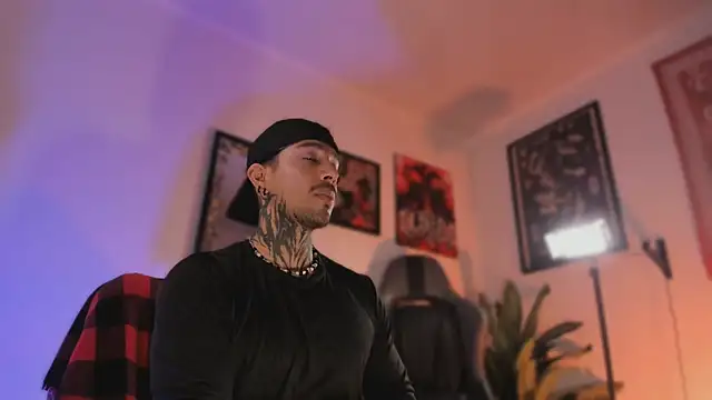 TigerStripes1  online show from 04-13-26, 11:05