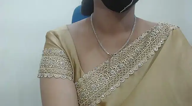 Snapshot of Lovely_Siri_23 chatting on 01-15-25, 02:13 Lovely Siri 23 online show from 01-15-25, 02:13