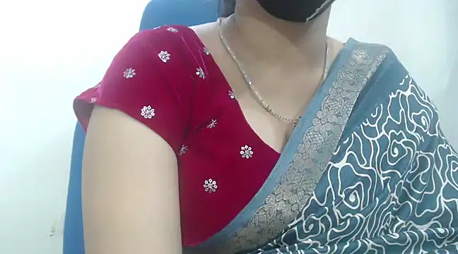 Snapshot of Lovely_Siri_23 chatting on 01-23-25, 09:50 Lovely Siri 23 online show from 01-23-25, 09:50