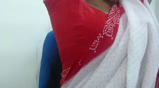 Snapshot of Lovely_Siri_23 chatting on 03-01-25, 10:24 Lovely Siri 23 online show from 03-01-25, 10:24