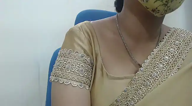 Snapshot of Lovely_Siri_23 chatting on 03-09-25, 03:22 Lovely Siri 23 online show from 03-09-25, 03:22