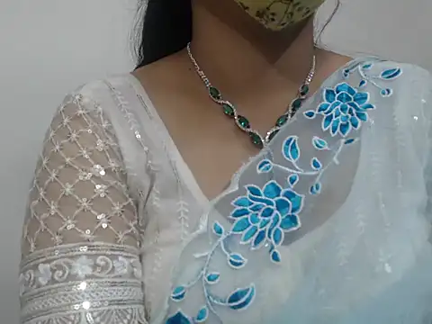 Snapshot of Lovely_Siri_23 chatting on 10-27-25, 07:01 Lovely Siri 23 online show from 10-27-25, 07:01