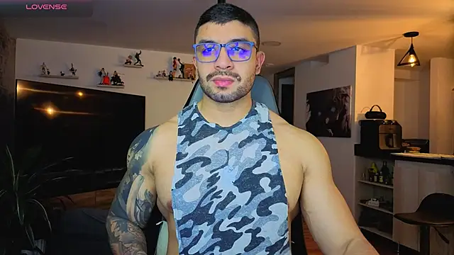 Michael Diamond online show from 11-29-25, 03:53