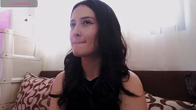 Snapshot of AlissonnFoxx chatting on 05-26-26, 09:00 AlissonnFoxx online show from 05-26-26, 09:00