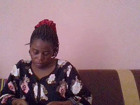 sweetbabra1 online show from 02-11-26, 12:32