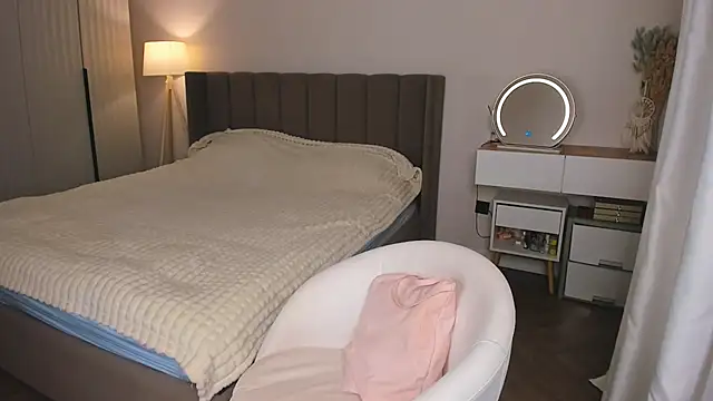 Anni  cute online show from 02-16-26, 01:46